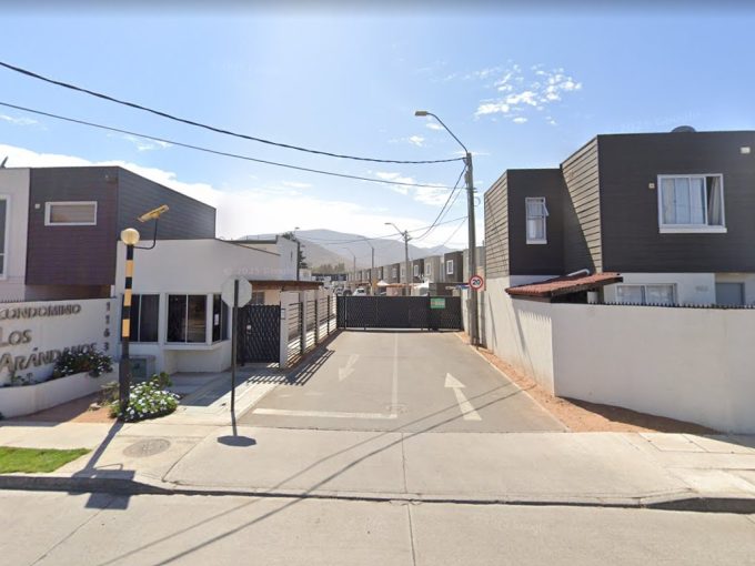 Se Vende Casa en Condominio Bosque San Carlos