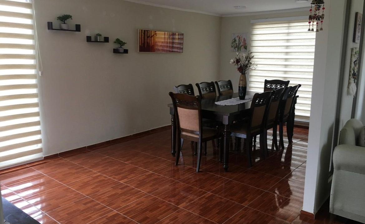 Imagen de WhatsApp 2025-10-06 a las 09.48.55_33eb53bf