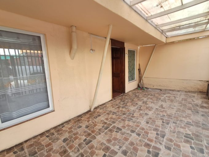 SE VENDE AMPLIA CASA EN LAS COMPAÑIAS LA SERENA