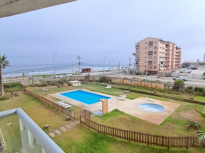 se arrienda departamento en Av del Mar