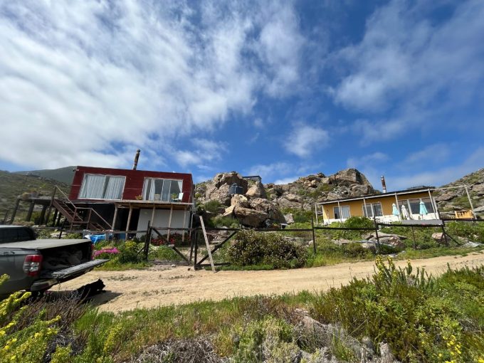 Se Vende Hermosa Parcela con 2 Casas Arrayan Costero La Serena