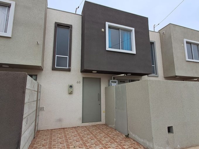 Se Arrienda Casa en Condominio 3D/2B